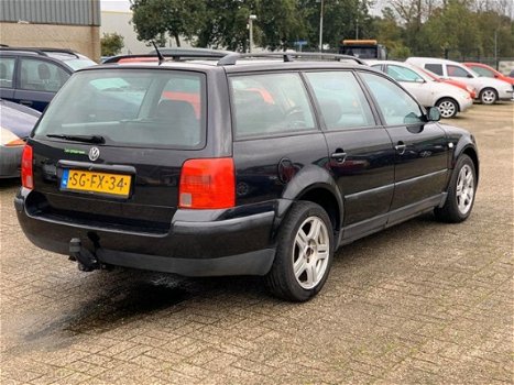 Volkswagen Passat Variant - 1.8-5V Comfortline Peter Mulder JR Emmer-Compascuum - 1