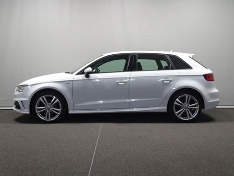 Audi A3 Sportback - 1.4 TFSI Ambition Pro Line S g-tron - 1