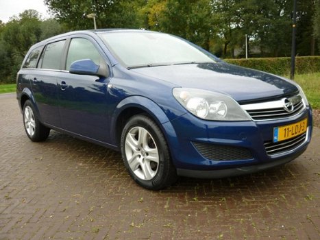 Opel Astra Wagon - 1.4 111 years Edition - 1