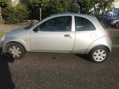 Ford Ka - 1.3 Trend AIRCO JAAR APK - 1