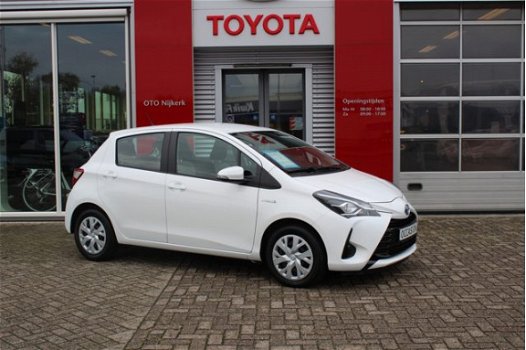 Toyota Yaris - 1.5 Hybrid Aspiration met navigatie - 1