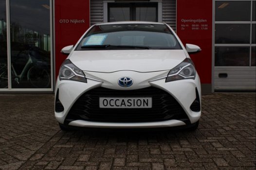 Toyota Yaris - 1.5 Hybrid Aspiration met navigatie - 1