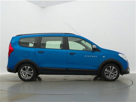 Dacia Lodgy - TCe 115 Stepway 7-persoons // Navigatie / Parkeersensoren / Cruise Control / Airco - 1