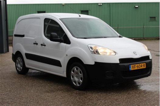 Peugeot Partner - 120 1.6 HDI L1 XR Profit + (75pk) Navi /Airco /Elek. pakket /Radio /Zij-schuifdeur - 1