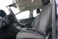 Ford Focus Wagon - 1.0 EcoBoost Edition | TREKHAAK | - 1 - Thumbnail