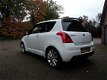 Suzuki Swift - 1.6 Sport - 1 - Thumbnail