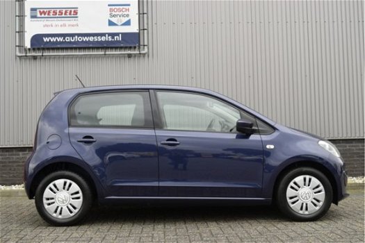 Volkswagen Up! - 1.0 move up 5-deurs navigatie, bluetooth, airco, - 1