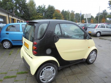 Smart City-coupé - 0.7 37KW AUT Pure - 1