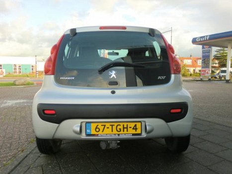 Peugeot 107 - 1.0-12V XS - 1