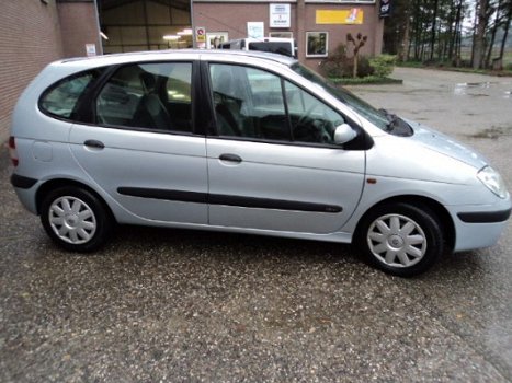 Renault Scénic - 1.6-16V - 1