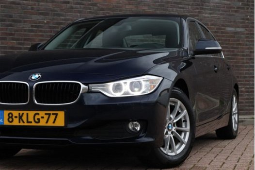 BMW 3-serie - 320i EfficientDynamics Edition High Executive | Navigatie | Leder | Climate control | - 1