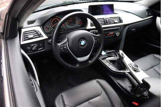 BMW 3-serie - 320i EfficientDynamics Edition High Executive | Navigatie | Leder | Climate control | - 1