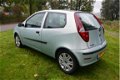 Fiat Punto - 1.4-16V Young *airco*3drs*stuurbekr*elektr pakket - 1 - Thumbnail