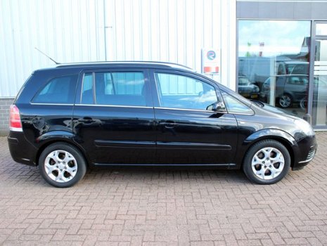 Opel Zafira - 2.2 Cosmo 7 PERS. Clima/Cruise - 1