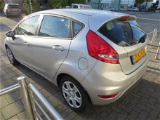 Ford Fiesta - 1.25 Trend 5 deurs