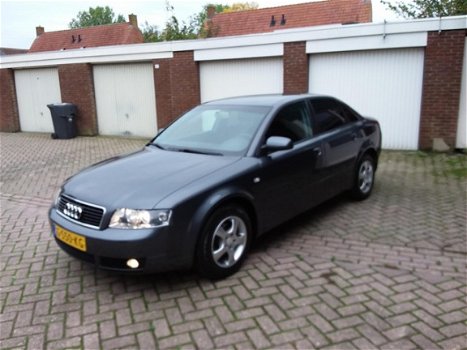 Audi A4 - SEDAN, AIRCO, ELEKTR.PAKKET, NETTE AUTO - 1