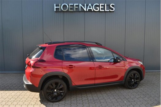 Peugeot 2008 - 1.2 PureTech GT-line Navigatie * Panoramadak * 17'' * ''Black Pack'' - 1