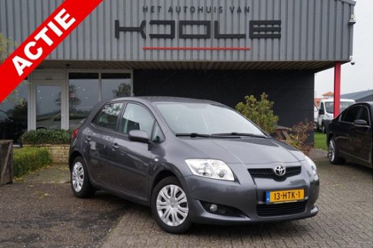 Toyota Auris - 1.6-16V Sol - 1