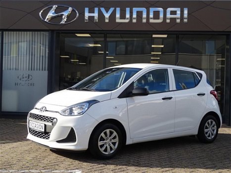 Hyundai i10 - 1.0i i-Motion * AIRCO / NAVIGATIE - 1