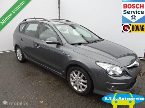 Hyundai i30 CW - 1.6 CRDi i-Motion Business NETTE AUTO - 1