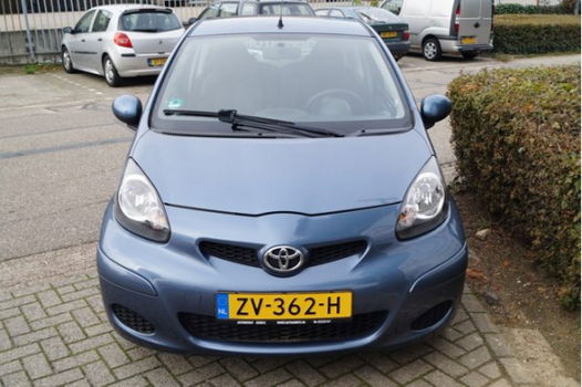 Toyota Aygo - 1.0 12V VVT-I COMFORT - 1