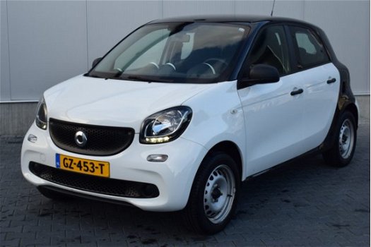 Smart Forfour - 1.0 Pure |Cruise control|NAP|Elektrisch pakket|5-deurs| - 1