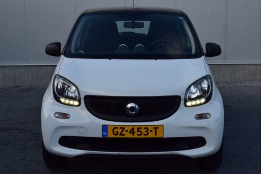 Smart Forfour - 1.0 Pure |Cruise control|NAP|Elektrisch pakket|5-deurs| - 1