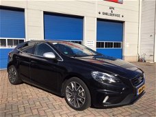 Volvo V40 - 2.0 D2/XEN/NAVI/ALCANT/ R-DESIGN