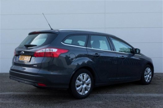 Ford Focus Wagon - 1.6 TDCi L. Titanium PARKASSIST - 1