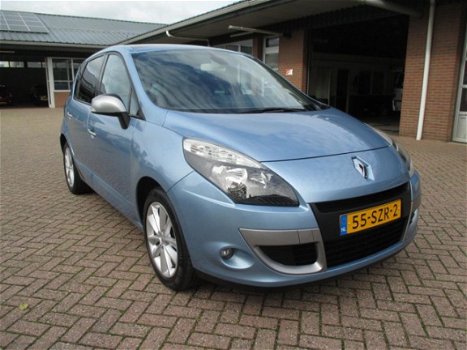 Renault Scénic - 1.4 TCE Parisienne 130pk, Trekhaak, Clima, Pdc, Pano/schuifdak - 1