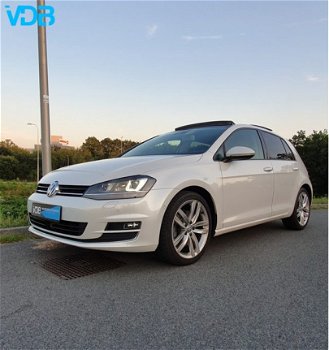 Volkswagen Golf - 1.4 TSI ACT Highline DSG NaviPro Pano ACC - 1