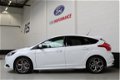 Ford Focus - 2.0 250pk EcoBoost ST-3 |camera|parkeersensoren|stoelverwarming|navigatie|telefoon| - 1 - Thumbnail