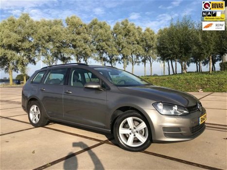 Volkswagen Golf Variant - 1.6 TDI Highline - 1