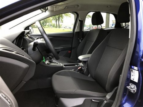 Ford Focus - Automaat 1.0 EcoBoost 125pk Trend | Navigatie met bluetooth | Cruise control | Voorruit - 1