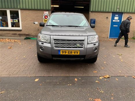 Land Rover Freelander - 2.2 TD4 E - 1