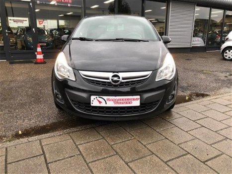 Opel Corsa - 1.4-16V Anniversary Edition HALF LEDER AIRCO STUURVERWARMING STOELVERWARMING NIEUWE APK - 1