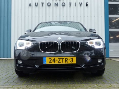 BMW 1-serie - 118d Aut/Bi-Xenon/Navi/sportstoelen/ NL Auto /100% onderhouden - 1