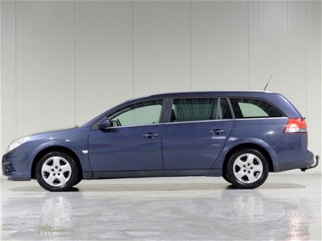 Opel Vectra Wagon - 2.2-16V Business *Klimaatreg.*Trekhaak*Cruisecontr - 1