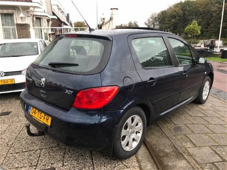 Peugeot 307 - XT Premium 1.6 16V - 1