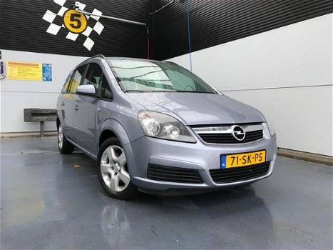 Opel Zafira - 2.2 Executive 7-ZITTER, APK 11-2020 LUXE, TOP - 1