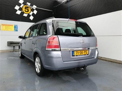 Opel Zafira - 2.2 Executive 7-ZITTER, APK 11-2020 LUXE, TOP - 1