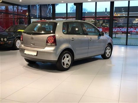 Volkswagen Polo - 1.4-16V Turijn - 1