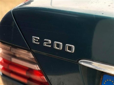Mercedes-Benz E-klasse - 200 Elegance AUTOMAAT 1e EIGENAAR EXPORT - 1