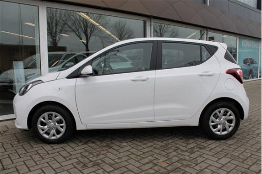 Hyundai i10 - 1.0i Comfort Smart Navigatie Pack MY19 - Nu met € 1.500, - Kortin - 1