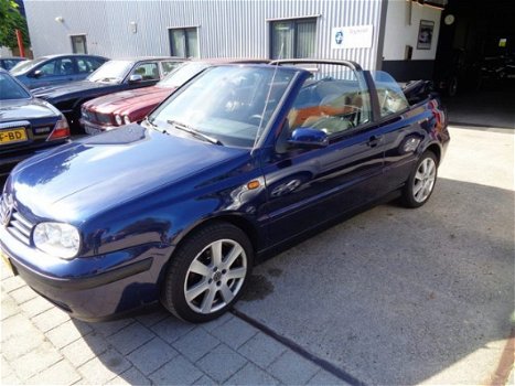 Volkswagen Golf - 1, 8 Cabriolet - 1