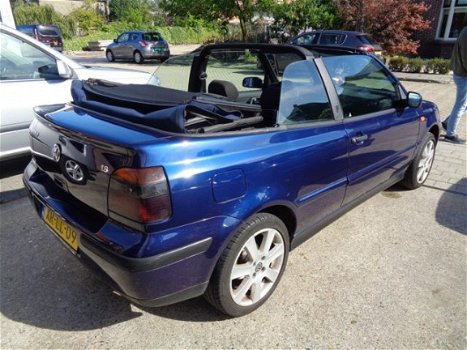 Volkswagen Golf - 1, 8 Cabriolet - 1