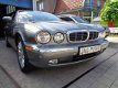 Jaguar XJ - XJ-8 4.2 Executive - 1 - Thumbnail