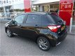 Toyota Yaris - 1.5 VVT-i Dynamic Automaat | Apple carplay | Smart-entry+startknop | Regen en lichtse - 1 - Thumbnail