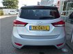 Hyundai ix20 - 1.6i i-Vision Automaat | Hoge instap | All season banden | Parkeersensors | Bluetooth - 1 - Thumbnail