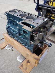 kubota diesel motor type F2803 gereviseerd onder blok